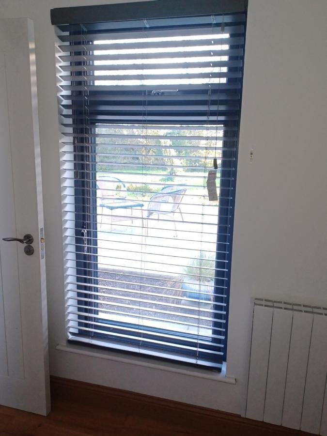 The Boathouse Apartment Cork Bagian luar foto